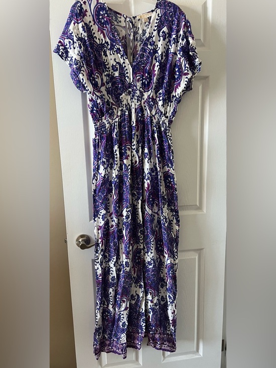 Michael Kors Dresses & Skirts - Gorgeous Michael Kors Maxi Dress White with Purple Paisley Print. Size XL